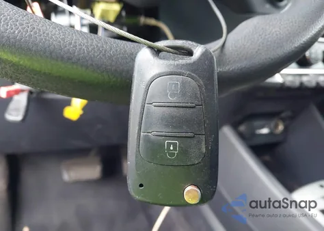 2013 Kia Rio Lx z USA, uszkodzony, nr VIN KNADM5A35D6162895